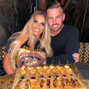 Heirat bei Katie Price und Carl? Nur unter dieser Bedingung