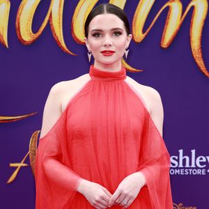"The Bold Type"-Star Katie ertastet Knoten in ihrer Brust!