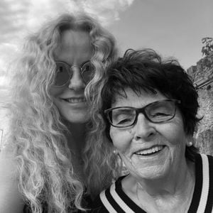 Katja Burkard trauert um Mutter in bewegendem Instagram-Post