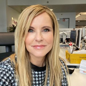 Total verändert! Katja Burkard zeigt sich ohne Lockenmähne