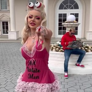 Mit Dieter-Double: Katja Krasavice teilt in Video weiter aus