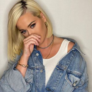 Bei AMAs: Katy Perry hatte ihren ersten Auftritt nach Geburt