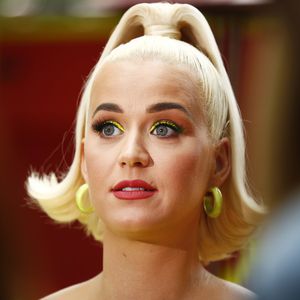 Depression: Katy Perry schämte sich, Medikamente zu nehmen