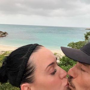 Neues Turtelfoto: Katy Perry und Orlando Bloom küssen sich!