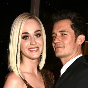 Humor nach Red-Carpet-Fail: Katy Perry sucht neue Freunde