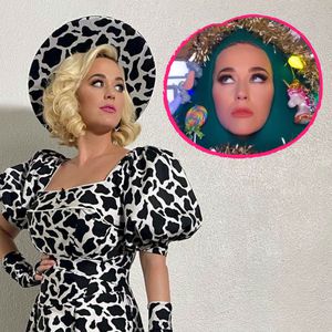 Verrückt: Hier verkleidet sich Katy Perry als Weihnachtsbaum