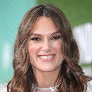 Keira Knightley verrät, wie lange ihr Baby schon da ist!