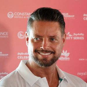 Keith Duffy , Sänger