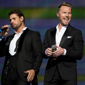 Bandmitglied zollt Ronan Keatings totem Bruder seinen Tribut