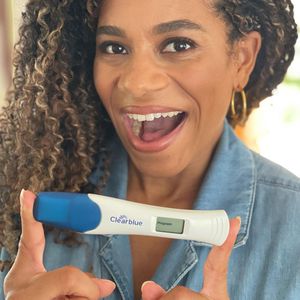 "Grey's Anatomy"-Star Kelly McCreary wurde heimlich Mama