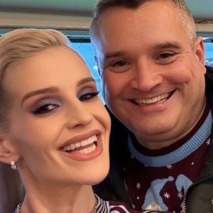 Selten: Kelly Osbourne zeigt sich mit ihrem Bruder Louis