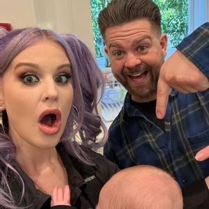 Mit Bruder Jack: Kelly Osbourne teilt erstes Foto mit Baby!