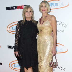 "Ihr wart das!": Sharon Stones Schwester kämpft um ihr Leben