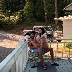 Entspannung pur: Kendall Jenner und Devin genießen Urlaub