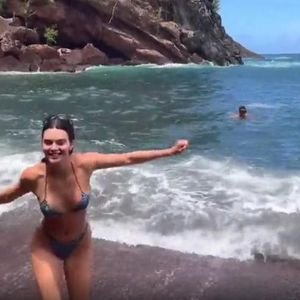Wieder ein Paar? Kendall Jenner offenbar mit Devin im Urlaub