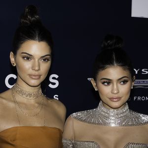 Fans vermuten Beef bei Schwestern Kendall und Kylie Jenner!