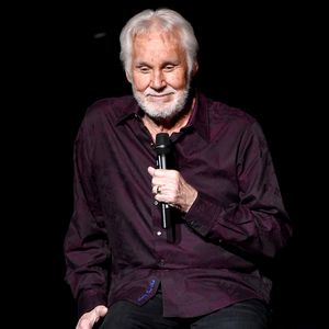 Wegen Dehydrierung: Country-Star Kenny Rogers in Klinik