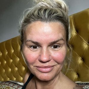 Extreme Schmerzen: Bereut Kerry Katona ihre Beauty-OP?