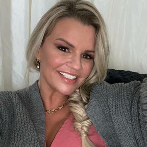 Für ihre Hochzeit? Kerry Katona bekommt ein neues Lächeln