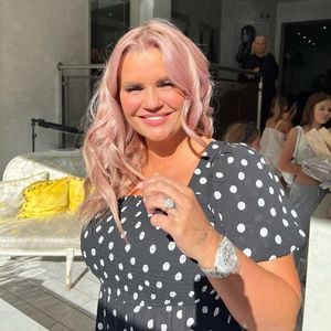 Nach Fail-Bauchstraffung: Kerry Katona hat zwei Bauchnabel