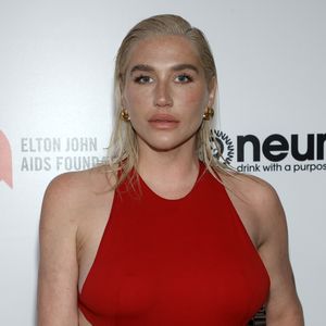 Frisch verliebt: Kesha wurde jetzt beim Knutschen erwischt!
