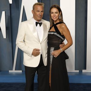Kevin Costner und Christine Baumgartner sind geschieden!