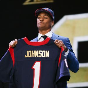 NFL-Star Kevin Johnson reißt sich die Leber beim Sport
