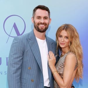 So streng erziehen Kate und Kevin Love ihre kleinen Töchter
