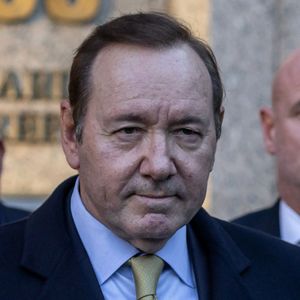 Harry-Fan? Kevin Spacey liest die Memoiren des Prinzen