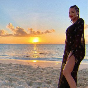Nach Liebesneuanfang: Ist Khloé Kardashian etwa schwanger?