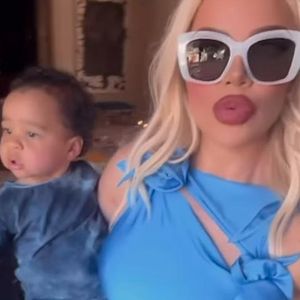 Khloé Kardashian im Partnerlook mit ihrem Sohnemann Tatum!