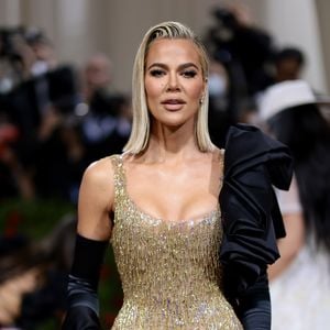 Khloé Kardashian verbarg Melanom-Diagnose mit 19 vor Familie