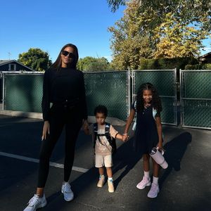 Khloé Kardashians Sohn Tatum nennt seine Oma Kris "Honey"