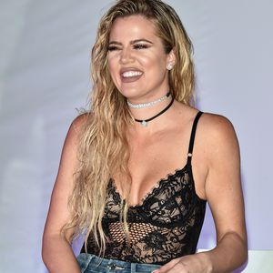 Ja, sie will! Fan lädt Khloe Kardashian zum Schulball ein
