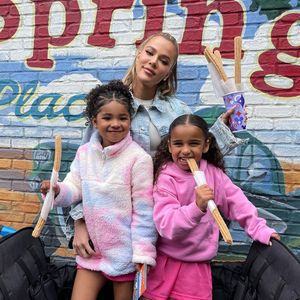 Khloé Kardashian teilt bezaubernde Bilder aus dem Disneyland