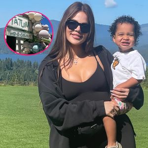 Khloé Kardashian feiert Sohn Tatum mit Dinosaurier-Party!