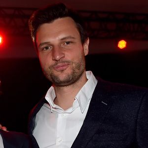 Ertappt! Wer ist der mysteriöse Mann in Lena Gerckes Brille?