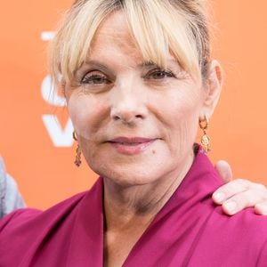 Nach SATC-Beef: Kim Cattrall beerdigt ihren Bruder!