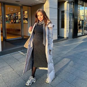 "Vielleicht Zwillinge?": Kim Gloss zeigt ihren XL-Babybauch