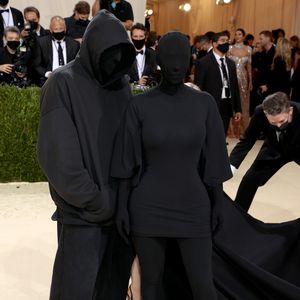 Nicht Kanye? Begleitung von Kim K. auf Met Gala demaskiert!