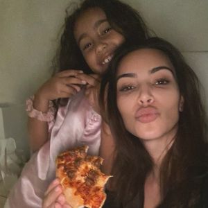 Kim Kardashian feiert "Pizza-Party" mit ihrer Rasselbande