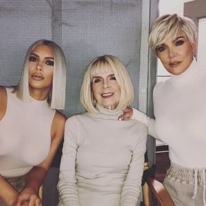 Kim Kardashian teilt letzte Nachrichten mit verstorbener Oma