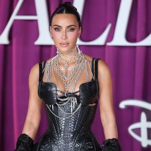 Kim Kardashian kämpft rechtlich gegen einen Kondomhersteller