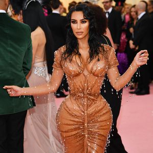 Blaublütig: Kim Kardashian ist mit einem Royal verwandt!