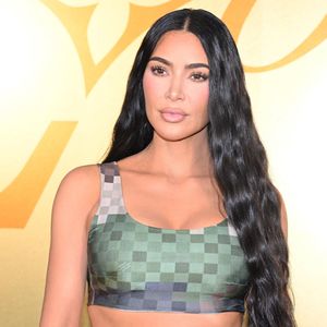 Getarnt bei ihrem Beauty-Doc: Was hat Kim Kardashian vor?