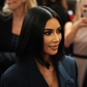 Heiß! Kim Kardashian präsentiert ihre Mega-Kurven im Bikini