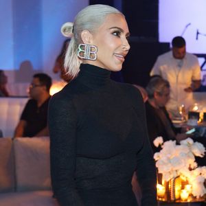 So gratulieren Familie und Freunde Kim Kardashian zum 42.