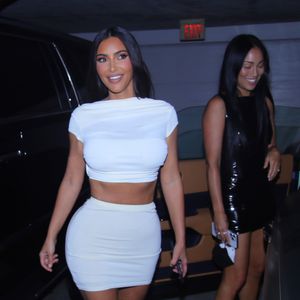 Während Kanye-Scheidung: So heiß präsentiert sich Kim K.
