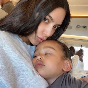 Süß! Kim Kardashian und Chicago bezaubern mit Kuschelfotos