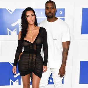 Kanye West warnte Kim Kardashian vor Pariser Raubüberfall